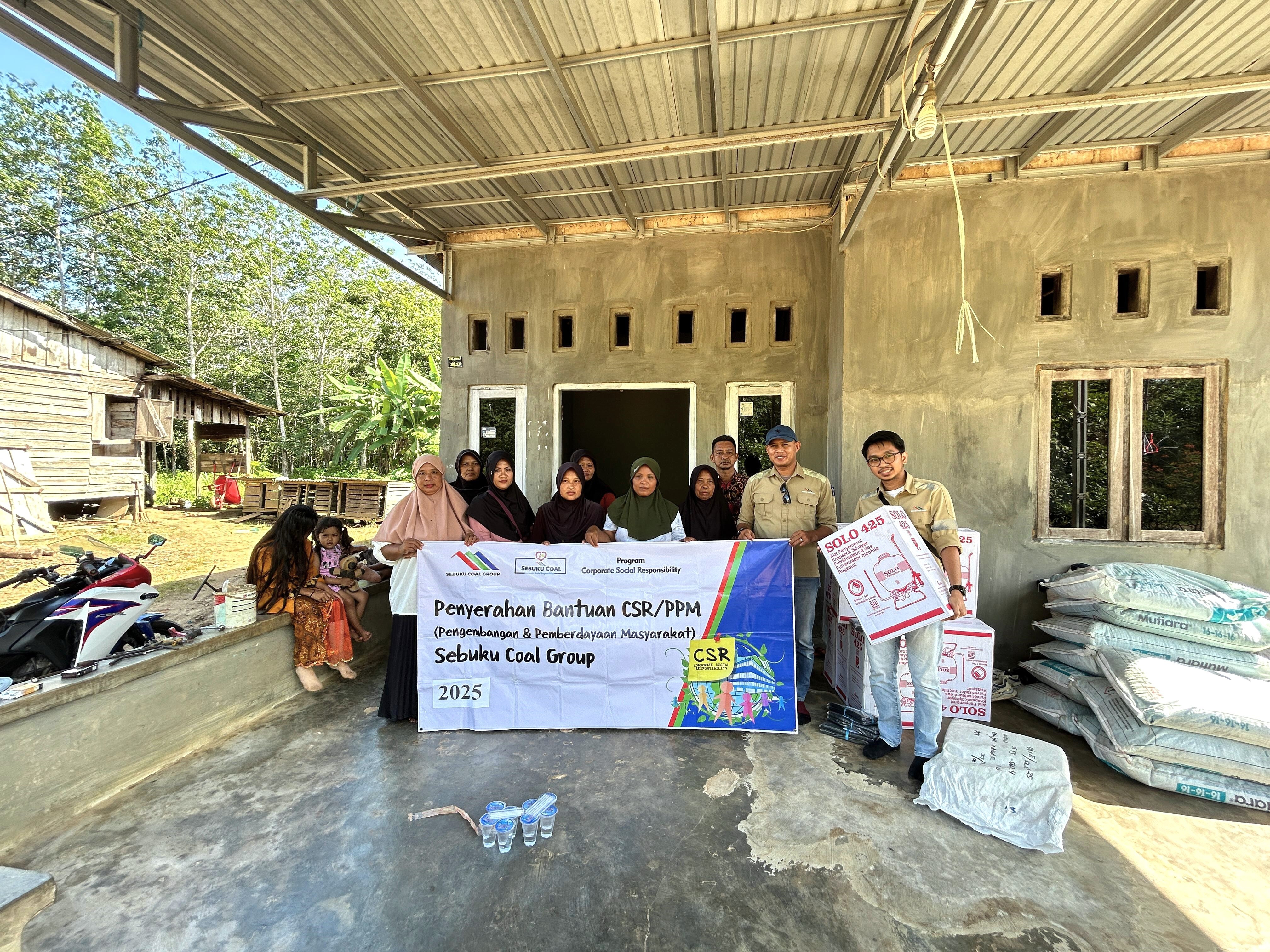 Sebuku Coal Group Bantu Petani Pantai Baru, Dukung Kemandirian Ekonomi Desa