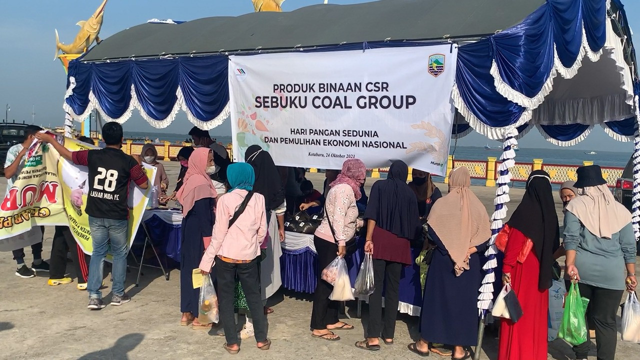 Sebuku Coal Group Ikut Serta Rayakan Hari Pangan Sedunia Melalu Pasar Murah Produk Binaan CSR di Pul