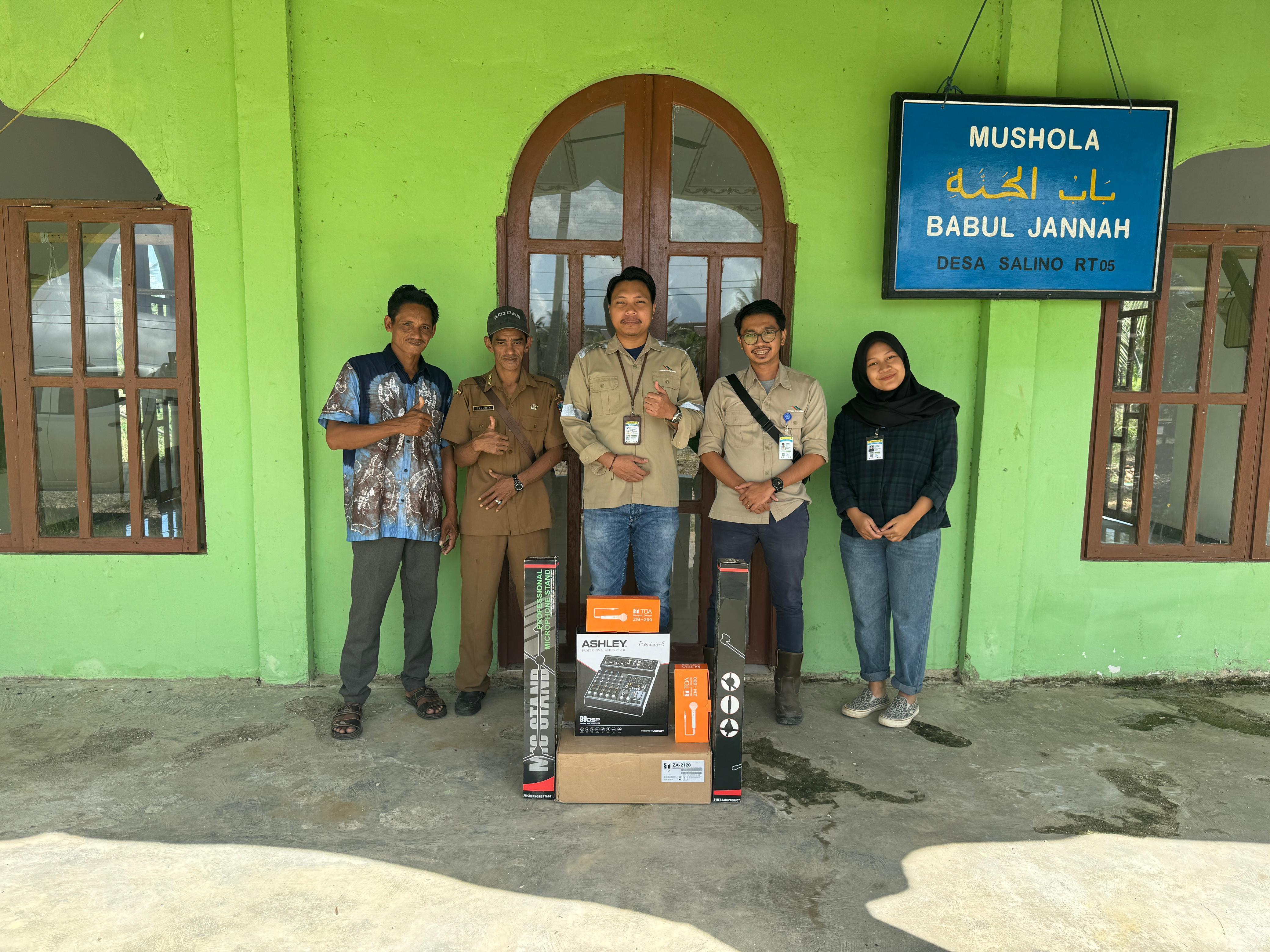 Sebuku Coal Group Lengkapi Fasilitas Ibadah Masjid Salino