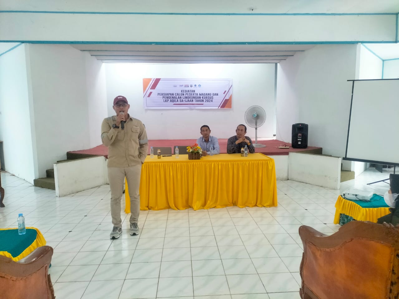 Training Motivasi Oleh Sebuku Coal Group di LKP Aqila Saijaan