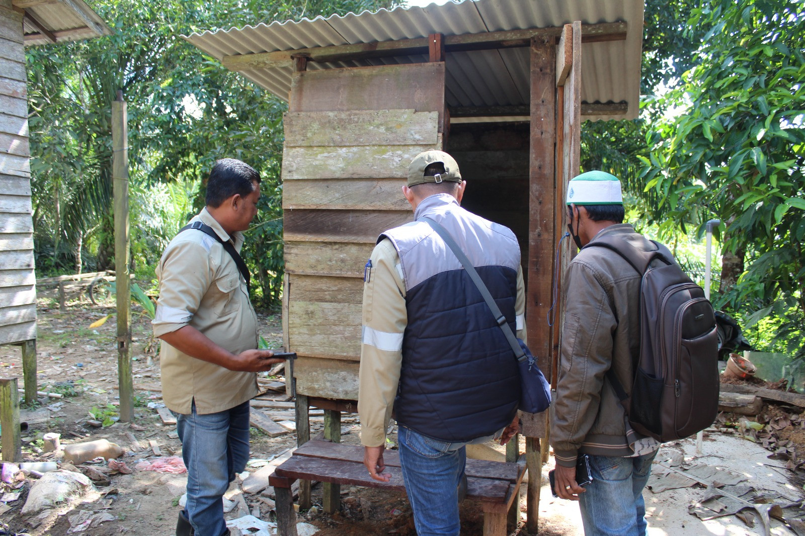 Bantuan MCK: Program Sanitasi Desa Sungup Kanan